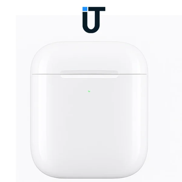 Apple AirPods 4 inside case